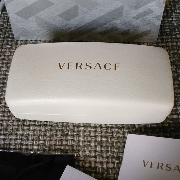Versace Sunglasses - Picture 9 of 12